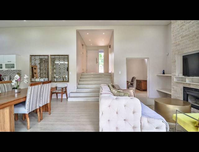 3 BEDROOM HOUSE FOR SALE IN MONTROSE